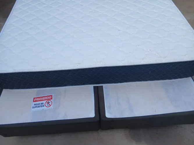 Cama box queen