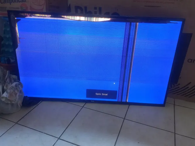 Tv 50 com tela com problemas 100 reais