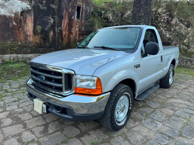 Ford F-250 XLT 4.2 TB Diesel 2003