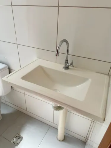VENDE-SE PIA DE BANHEIRO (nova)