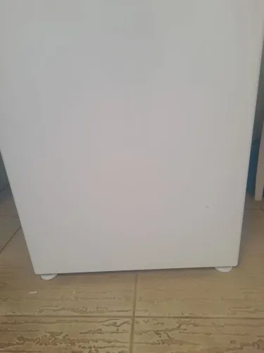 Vendo uma máquina de lavar roupa, 1 ano e meio de uso.