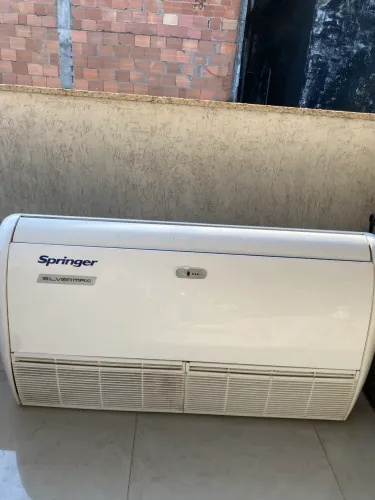 Ar Condicionado Piso Teto Springer Silvermaxi 36000 btus