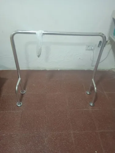 Barra de apoio para banheiro