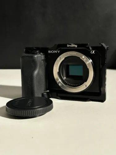 Sony ZV E10 e Diversos Acessórios