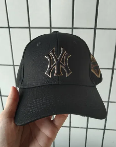 BONÉ TOP DE LINHA - ESTILO E CONFORTO!