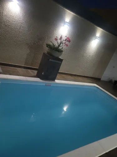 Vendo casa de alto padrão ao lado do Centro de Goianira, pego troca de menor valor!