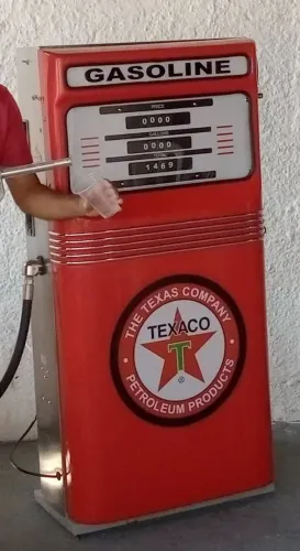 Choperia elétrica modelo bomba de combustível