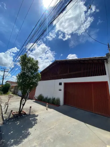 CASA TÉRREA PRÓXIMA AO LESTE VILA NOVA  444 M² DE TERRENO 3 QUARTOS E CONDIÇÃO FACILITADA