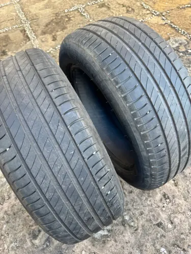 Pneu 215/55r17 Micherlin Primacy 4