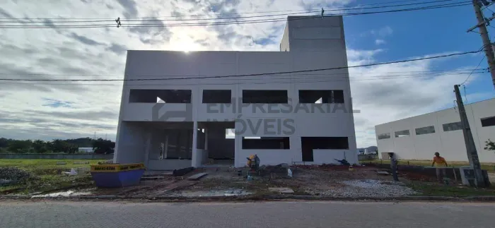 Galpão Industrial no Delta Ville em Biguaçu - 1.237 m² com Pé Direito de 12m