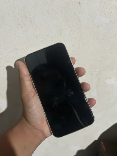 iPhone 11 com defeito