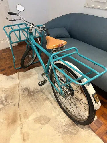 Bicicleta Cargueira Antiga Retrô - Peça Vintage Restaurada