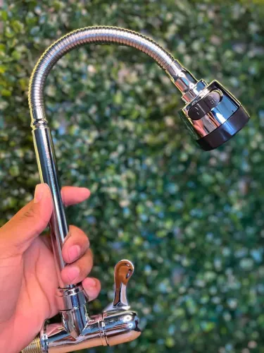 Torneira Gourmet com Ducha Flexível