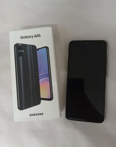 Samsung galaxy a05 128GB - em ótimo estado