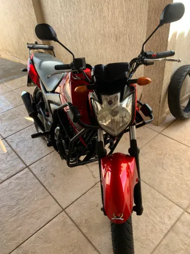 Vendo Fazer 250 2010/2011