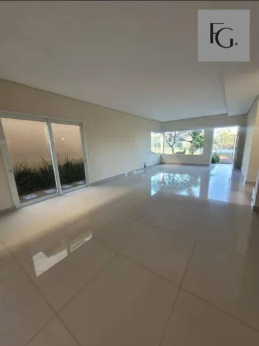 Sobrado com 4 dormitórios para alugar, 300 m² por R$ 11.400/mês - Esperança - Londrina/PR