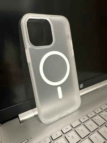 Capinha GoCase Bold MagSafe iPhone 14 Pro Max
