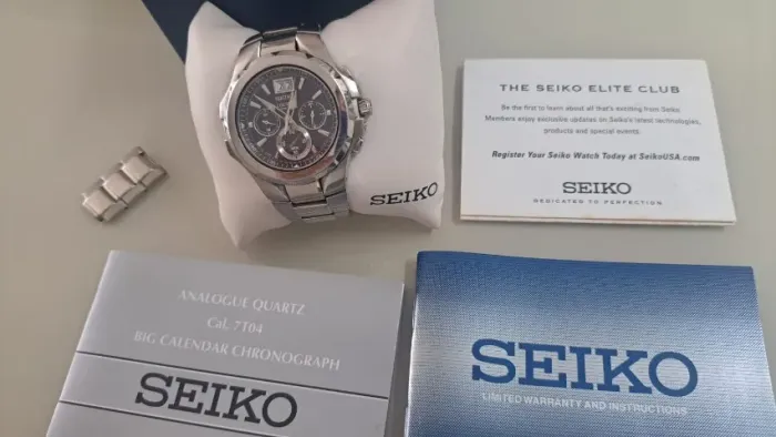 RELÓGIO SEIKO COUTURA SPC061 - CRISTAL DE SAFIRA - AÇO INOXIDÁVEL