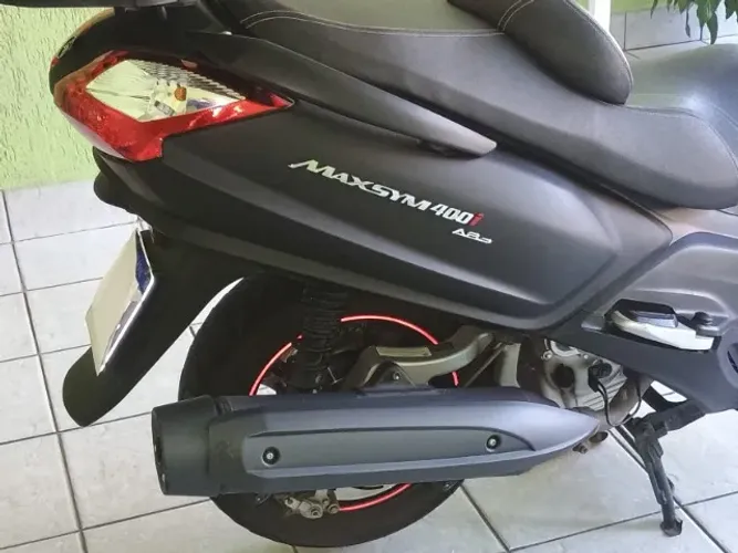Maxsym400I