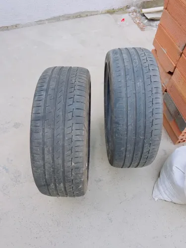 Pneus continental 215/45 R18