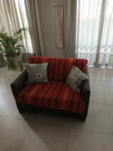 Sofá 2 lugares excelente