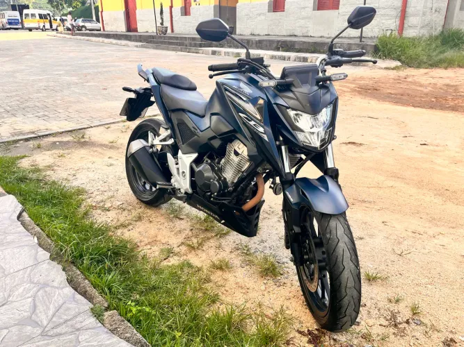 Cb Twister 300f 2025 
