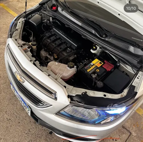 Chevrolet Onix Hatch LT 1.4 8V Flex Power Aut. 4P 2016