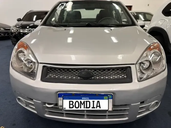 Ford Fiesta Sed. 1.6 8V Flex 4P 2009