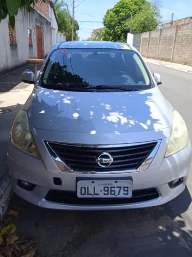 Nissan Versa SL 1.6 16V Flex Fuel 4P Mec. 2014
