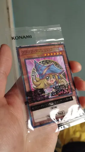 YUGIOH OCG MAGA NEGRA SEVEN ELEVEN LACRADO DARK MAGICIAN GIRL