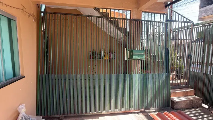 Portão, portas e grade por 1.100,00