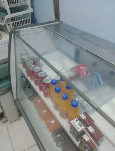 Vendo balcão expositor refrigerado