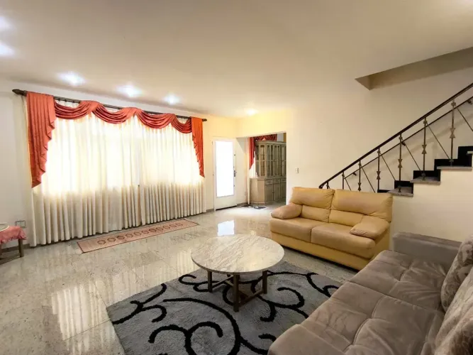 Casa de Vila à venda na Rua Conde de Bonfim Tijuca 3 quartos 150m²