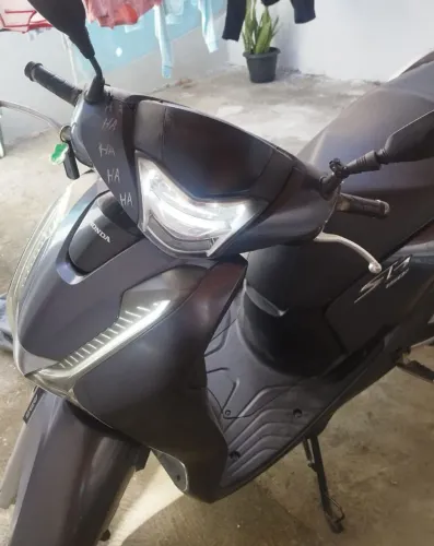 MOTO HONDA SH150i