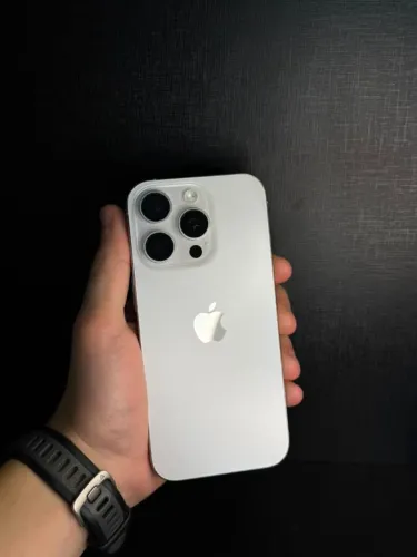 iPhone 15 Pro em Otimo estado!