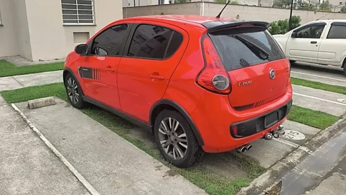 Fiat Palio Sporting 1.6 Flex 16V 5P 2013