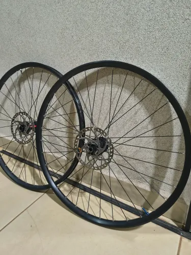 Rodas Boost Tubeless DT SWISS 370 Microspline