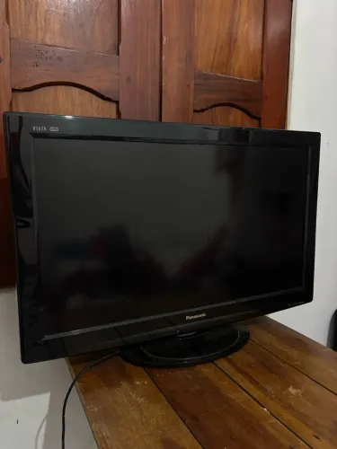 TV PANASONIC 32 LCD (RETIRADA DE PEÇAS)