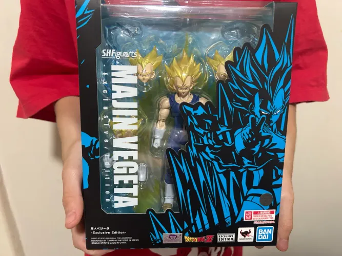 Sh FIGUARTS Magin Vegita Exclusivo lindo demais?