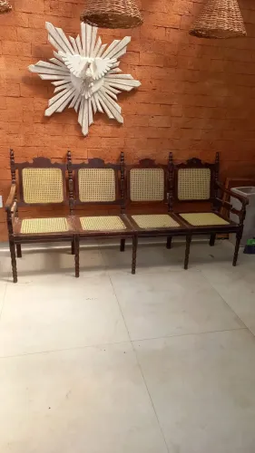 Móveis antigos