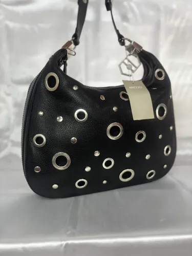 Bolsa preta couro Trentino grande Arezzo