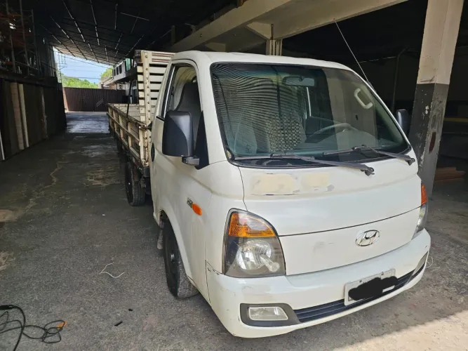 CAMINHÃO Hyundai HR  MODELO 2016 (2.5 Diesel)