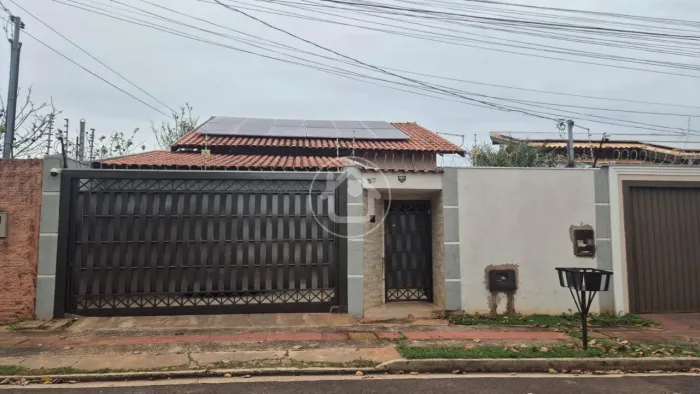 CASA 2 SUÍTES - JARDIM PANAMA