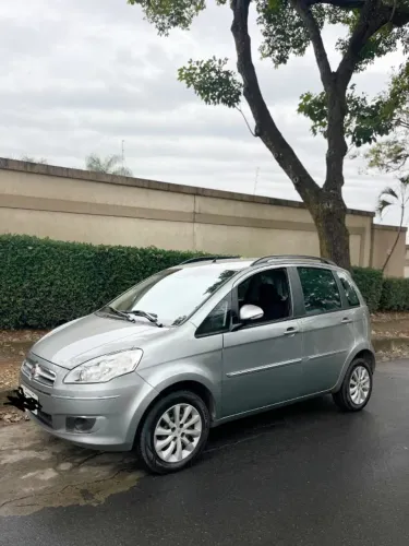 Fiat Idea Attractive 1.4 Fire Flex 8V 5P 2015