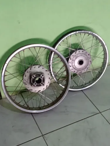 Aro pra moto Honda Cg125 18 