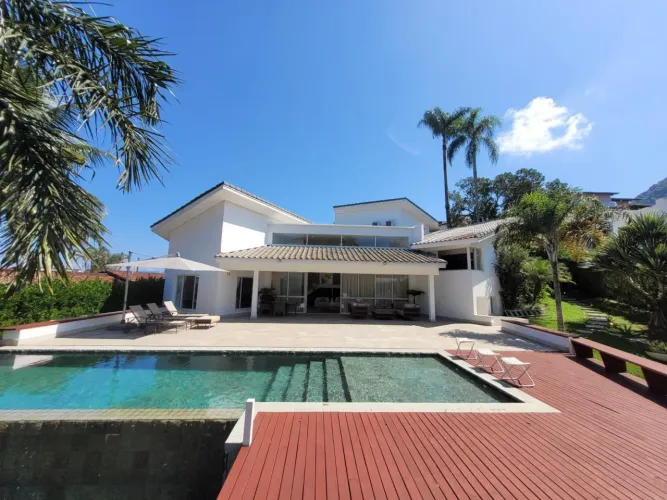 Casa em Condomínio para Venda em Angra dos Reis, Vila Velha, 4 dormitórios, 4 suítes, 5 ba