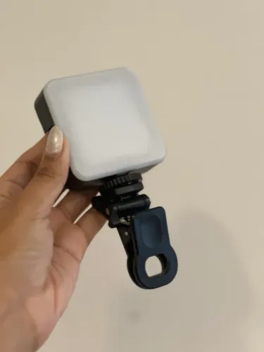 Iluminador LED Light para Câmera/Notebook/Celular (Modelo KD-49J)