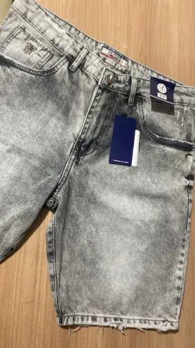 Bermuda jeans