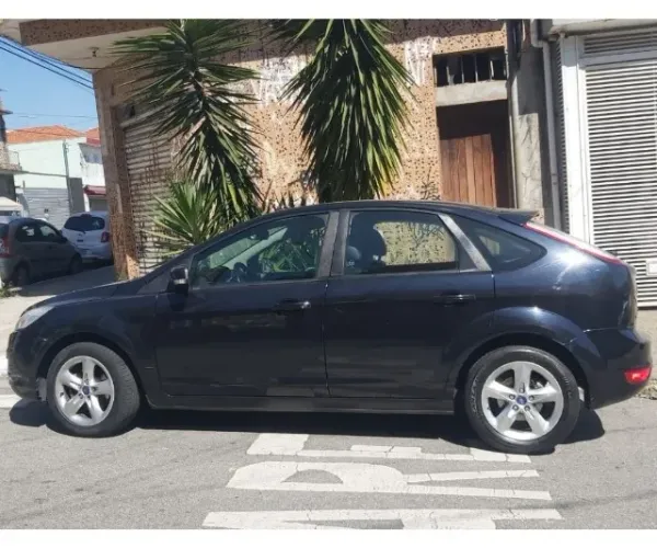 Ford Focus 2.0 16v/se/se Plus Flex 5P Aut. 2013