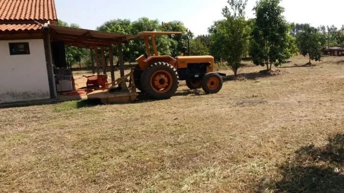 TRATOR VALMET 65